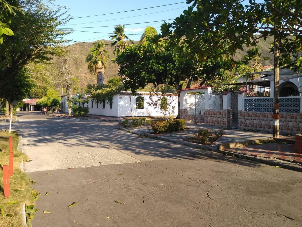 Habitacion Casa Las Aves 亨达 外观 照片